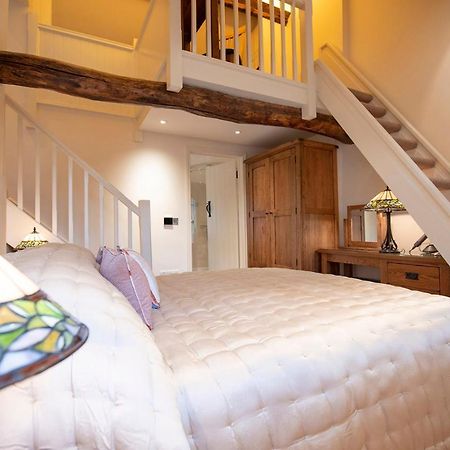 Neroli River View Apartment Bourton-on-the-Water Εξωτερικό φωτογραφία
