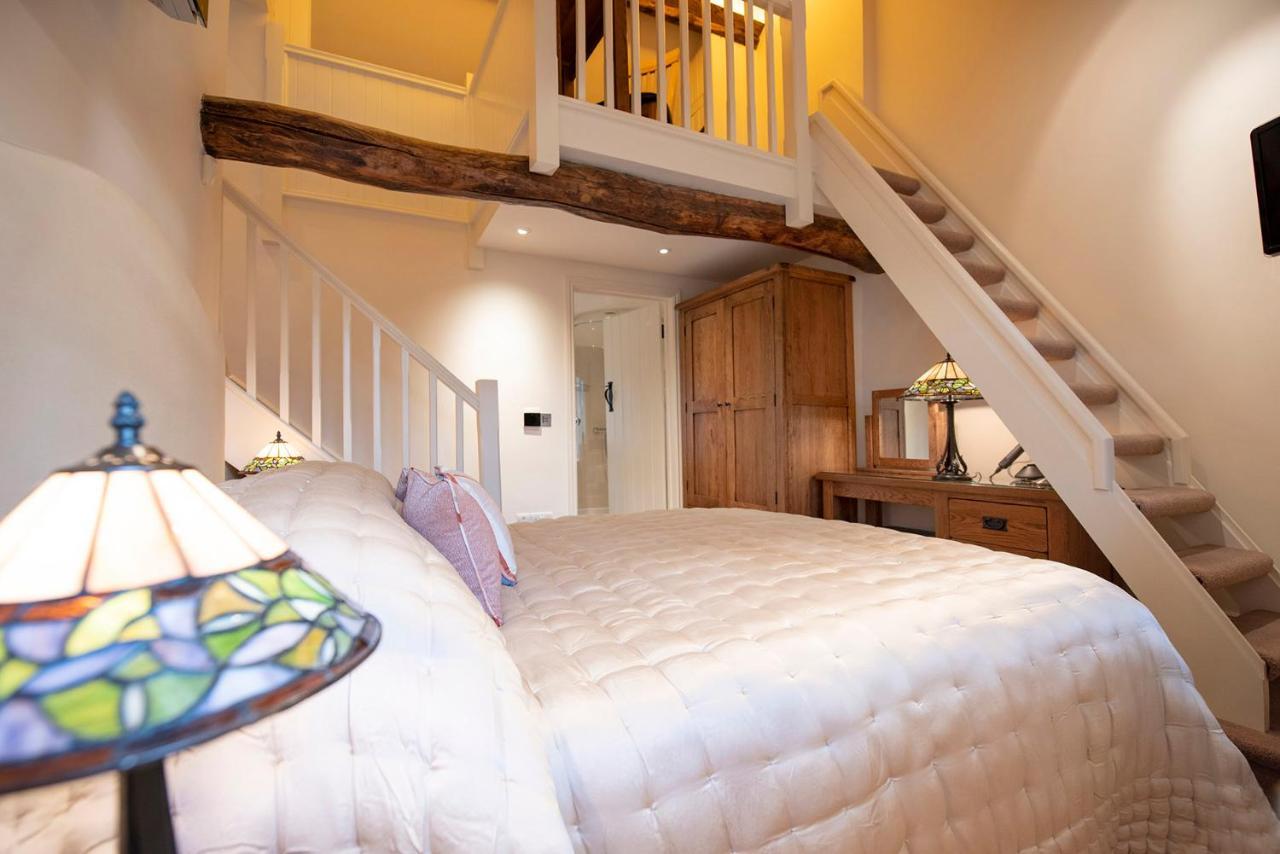 Neroli River View Apartment Bourton-on-the-Water Εξωτερικό φωτογραφία