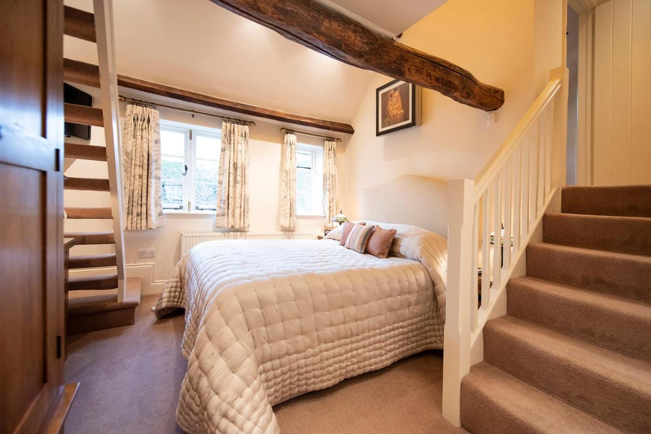 Neroli River View Apartment Bourton-on-the-Water Εξωτερικό φωτογραφία